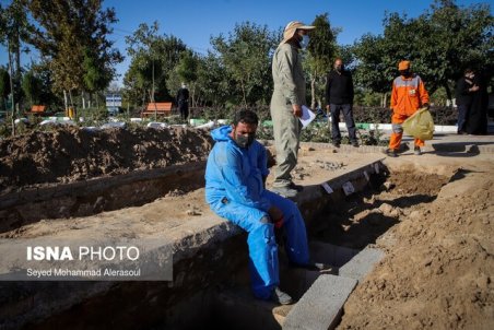 افزایش مرگ‌های کرونایی ادامه خواهد داشت / به بازگشایی مدارس خوشبین نیستم