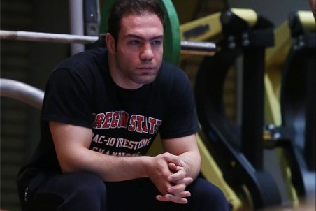 علیزاده: هنوز هیچ کشتی‌گیری برای امیدهای جهان انتخاب نشده است