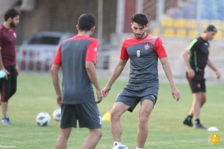 شماره ۹ پرسپولیس از لیست مازاد خارج شد؟