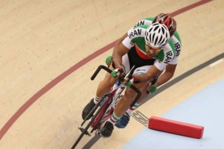 فرزاد: به خاطر ۱۵ میلیون تومان دوچرخه سواران ایرانی به مسابقات اوکراین اعزام نشدند