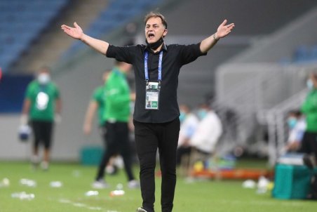 نامجو مطلق: پیروزی مقابل عراق یعنی پیمودن ۶۰-۷۰ درصد راه صعود