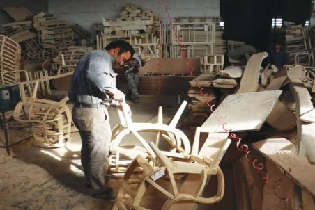 صنعت مبل اصفهان نیمه‌جان است!