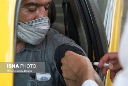 ثبت رکورد تزریق روزانه ۷۰ هزار دز واکسن کرونا در آذربایجان شرقی