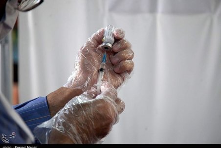 ورود محموله ۵ میلیون دوز واکسن کرونا تا فردا