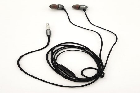 انواع هندزفری در بازار چند؟