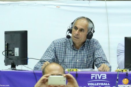 (عکس) گزارشگر معروف تلویزیون ایران در لباس تاج