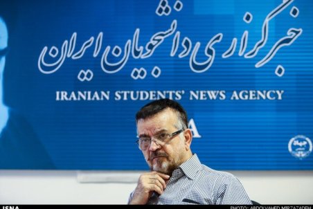 فخیم زاده: کرونا از هلی کوپتر بازی «خواب و بیدار» و ساخت سریال در بمباران هم سخت تر است