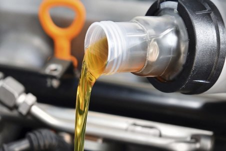 قیمت انواع روغن موتور در بازار + جدول