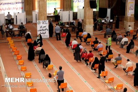 مراکز ۱۵گانه تجمیعی واکسیناسیون در کرمانشاه فعال است