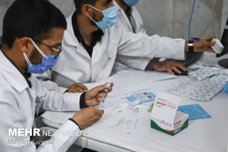 گیلانیان بالای ۱۸ سال تا پایان آبان ماه واکسینه می شوند