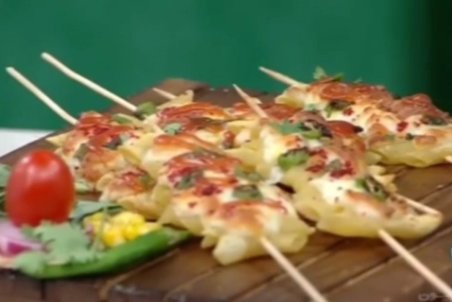 طرز تهیه پیتزای ماکارانی + فیلم