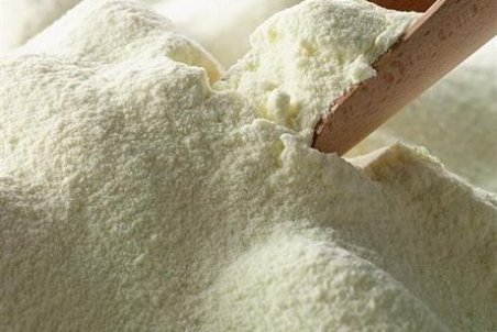 تبعات یک تصمیم در واردات شیرخشک/ کالای اساسی، ممنوعه شد!