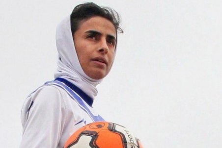 سارا قمی: آبرو و غرور از دست رفته ما برگشت/ دختران فوتبالیست گل کاشتند