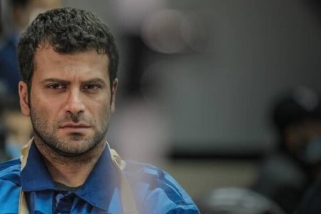 روزبه حصاری:   «افرا» غافلگیرکننده است