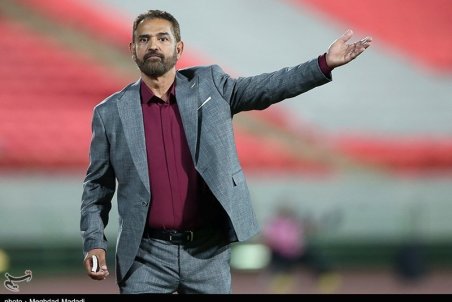 کریمی: از نقل‌و‌انتقالات تراکتور راضی نیستم؛ آبرویم را کف دستم گذاشته‌ام