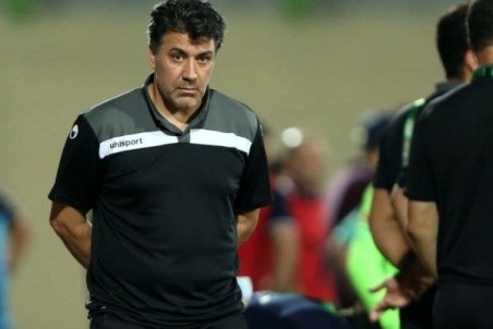 نوازی: هیات مدیره‌ای که فقط در جلسه هیات مدیره چایی بخورد فایده‌ای ندارد