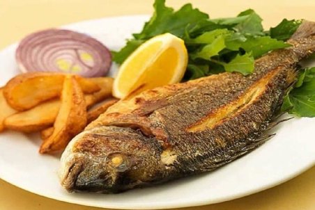 طرز تهیه ماهی قزل آلا با سس سبزیجات + فیلم