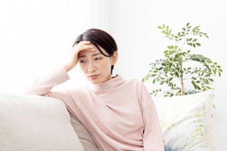 افسردگی ماسکه چیست؟ علائم و راه درمان آن