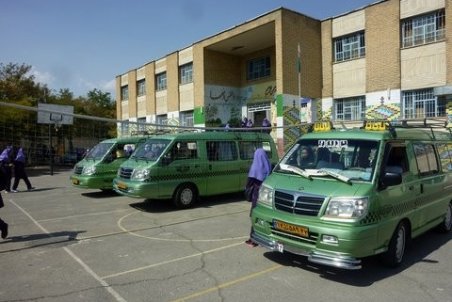 نرخ سرویس مدارس به صورت روزانه محاسبه می‌شود