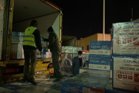 ورود یک میلیون دوز واکسن بهارات به کشور