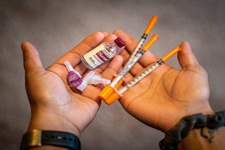 دیابتی‌ها برای دریافت انسولین قلمی در سامانه ثبت‌نام کنند