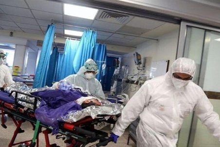 نوسان آمار بستری‌های مشکوک به کرونا در یزد/ فاصله‌ای که دیگر رعایت نمی‌شود