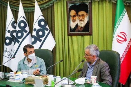 نگاه ملی و فرامنطقه ای مدیران راهگشای مشكلات حوزه صنعت فولاد