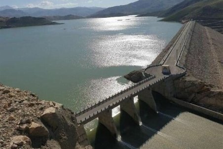 انتقال آب از سد آزاد بە تصفیە‌خانە سنندج نیازمند حمایت مسئولان استانی است