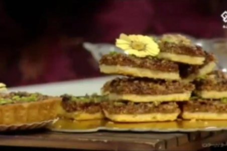 طرز تهیه شیرینی اسلایس قهوه و گردو + فیلم