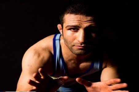 حسن رحیمی: در مسابقات لیگ تیم دست و پا بسته‌ای نیستیم