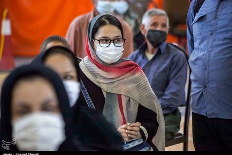 ۴۳ درصد افراد بالای ۱۲ سال در گیلان هر دو دز واکسن کرونا را دریافت کردند