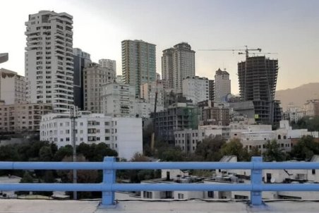 اگر می‌خواهید خانه خود را بفروشید نرخها را پایین بیاورید