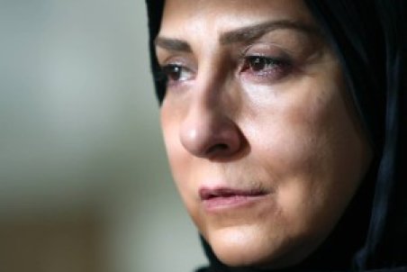 مرجانه گلچین در غم از دست دادن مادرش به سوگ نشست