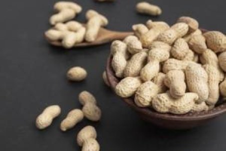 عوارض مصرف بادام زمینی و مضرات مصرف نادرست آن