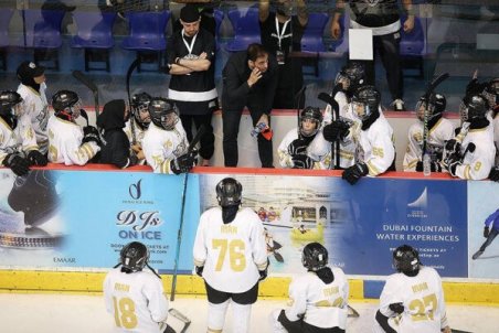 کاوه صدقی: دختران هاکی روی یخ شگفتی آفریدند/ متوجه شدیم کجای هاکی جهان هستیم