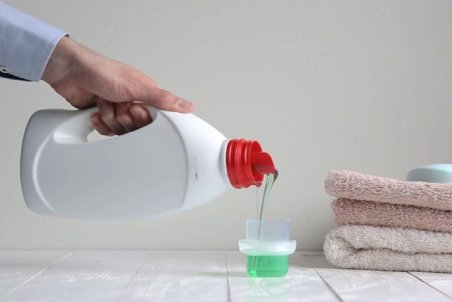 قیمت انواع مایع لباسشویی در بازار چند؟+ جدول