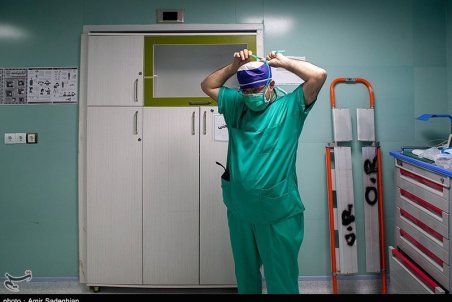 کاهش تمایل پزشکان برای تحصیل در برخی رشته‌های تخصصی/ ارائه سالانه ۳۰۰ درخواست برای مهاجرت