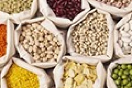 افزایش قیمت حبوبات در ﺗﺠﺎﺭﺕ ﺧﺎﺭﺟی تجار ایرانی/ صادرات نخود داریم