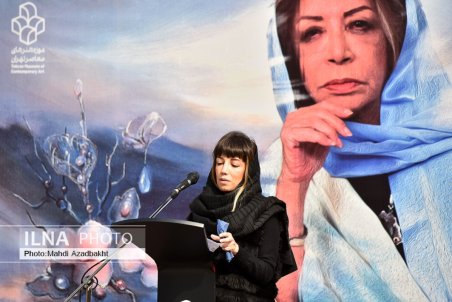 (تصاویر) مراسم تشییع پیکر ایران درودی؛ وداع با بانوی نور