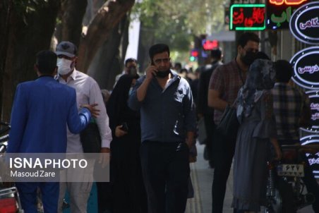 ۲۵ درصد جمعیت کشور در مقابل واکسن کرونا مقاومت می کنند