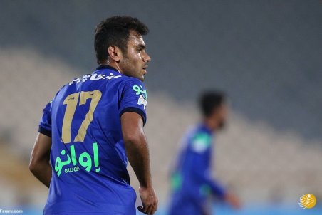 بازیکن محبوب فرهاد مجیدی نیمکت‌نشین می‌شود؟