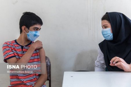 ۳۴ درصد دانش‌آموزان خوزستانی هنوز واکسینه نشده‌اند / نگرانی از شرایط بازگشایی مدارس