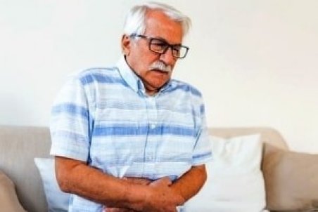 علل ، علائم و راههای درمان خانگی زخم معده