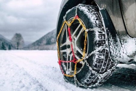 نحوه صحیح بستن زنجیر چرخ + فیلم