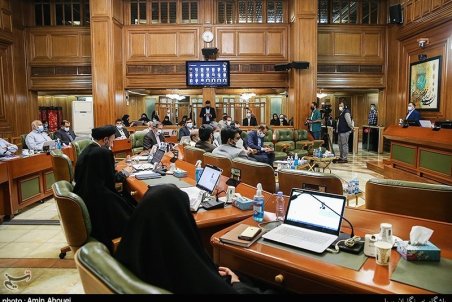 درگیری لفظی عضو شورای شهر تهران با معاون شهردار