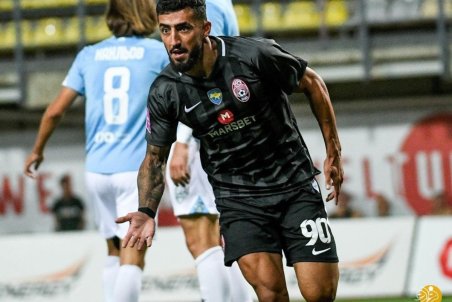 گزارشی از چند پیشنهاد بزرگ برای ستاره سابق استقلال