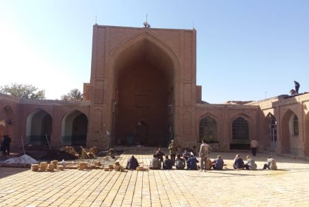 مسجد جامع تاریخی چشام شهرستان داورزن مرمت شد