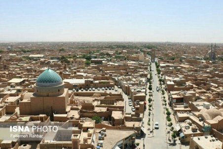 حذف خودرو از بافت تاریخی مقدم بر حذف هزینه پارکینگ است