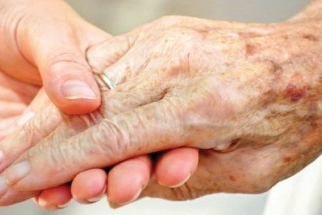 عاملی که باعث پیشرفت بیماری پارکینسون می‌شود