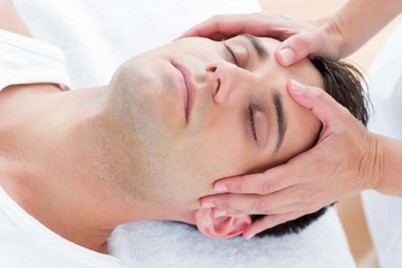 اهمیت ماساژ درمانی در فصل پاییز